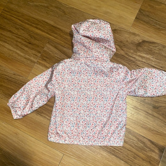 Wind Breaker Rain Coat with Removable Hood - Picture 3 of 3